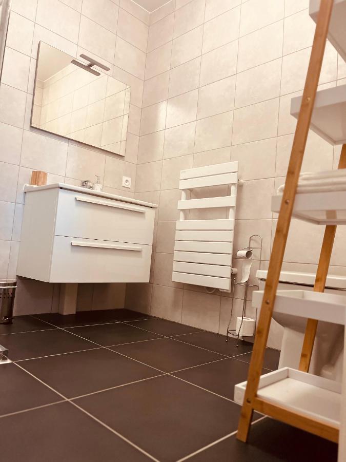 Appartement Superbe Avec Place De Parking Ajaccio (Corsica)